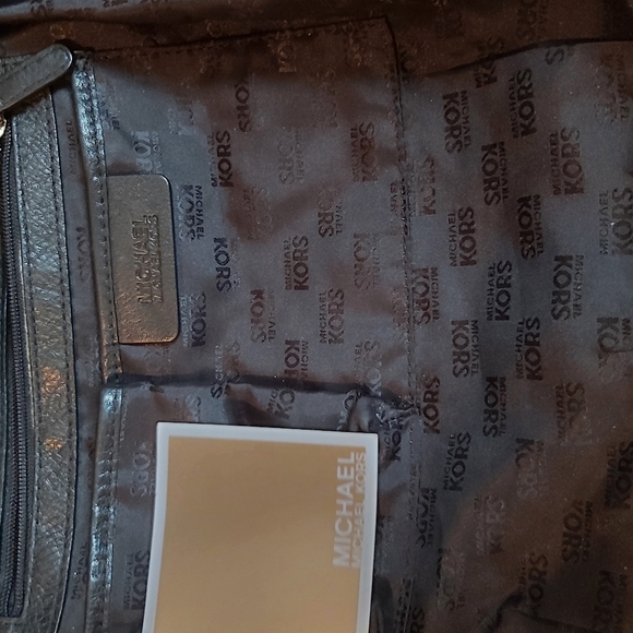 Michael's Kors Satchel - Picture 6 of 6